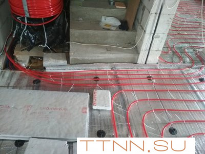 Труба сшитый полиэтилен 16 мм STOUT PEX-a 16х2,0 (бухта 300 метров) красная Труба сшитый полиэтилен 16 мм STOUT PEX-a 16х2,0 (бухта 300 метров) красная