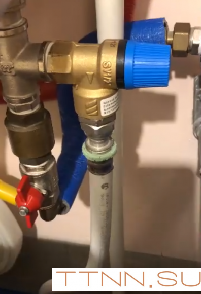 Предохранительный клапан Watts SVW 10 1 Предохранительный клапан Watts SVW 10 1